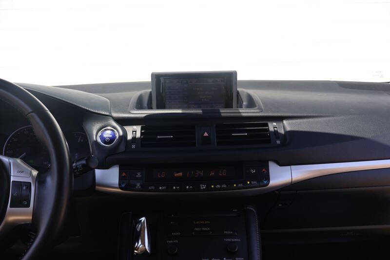 2013 Lexus CT 200h