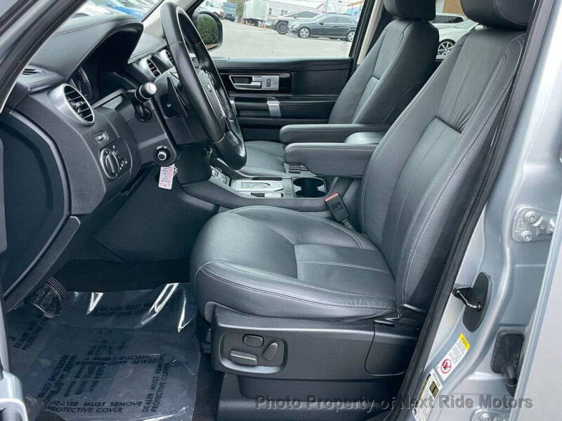 2016 Land Rover LR4 HSE LUX