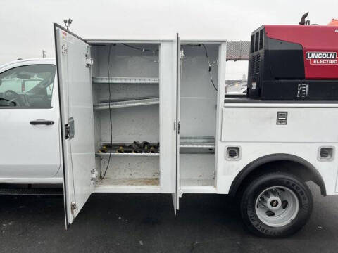 2021 Chevrolet Silverado 3500HD CC