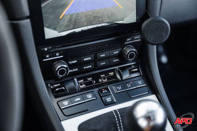 2020 Porsche 718 Cayman GT4