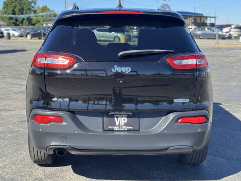 2017 Jeep Cherokee Latitude