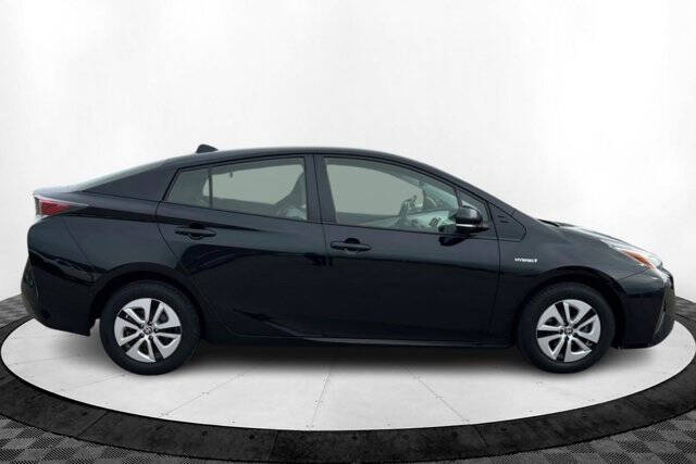 2017 Toyota Prius Three