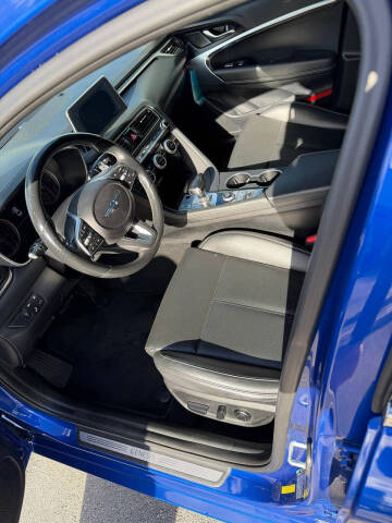 2020 Genesis G70 2.0T