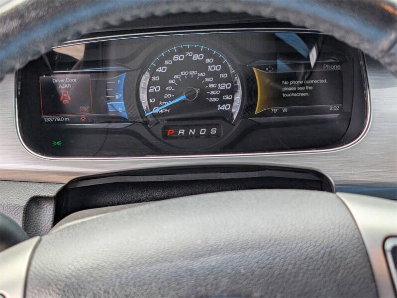 2017 Ford Taurus SEL