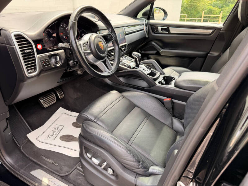 2019 Porsche Cayenne S