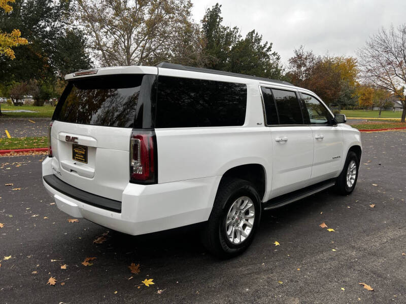 2019 GMC Yukon XL SLT