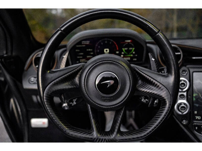 2020 McLaren 720S Spider Luxury