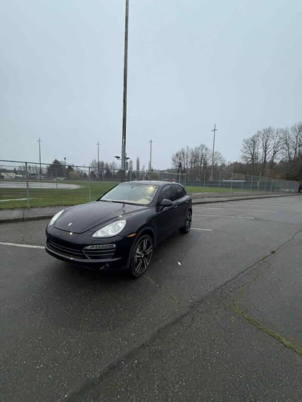 2011 Porsche Cayenne S