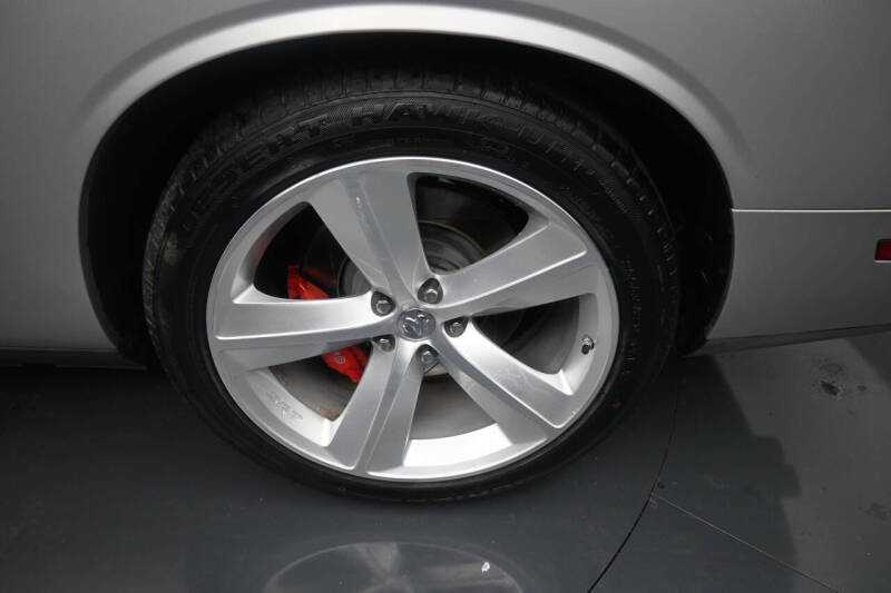 2009 Dodge Challenger SRT8