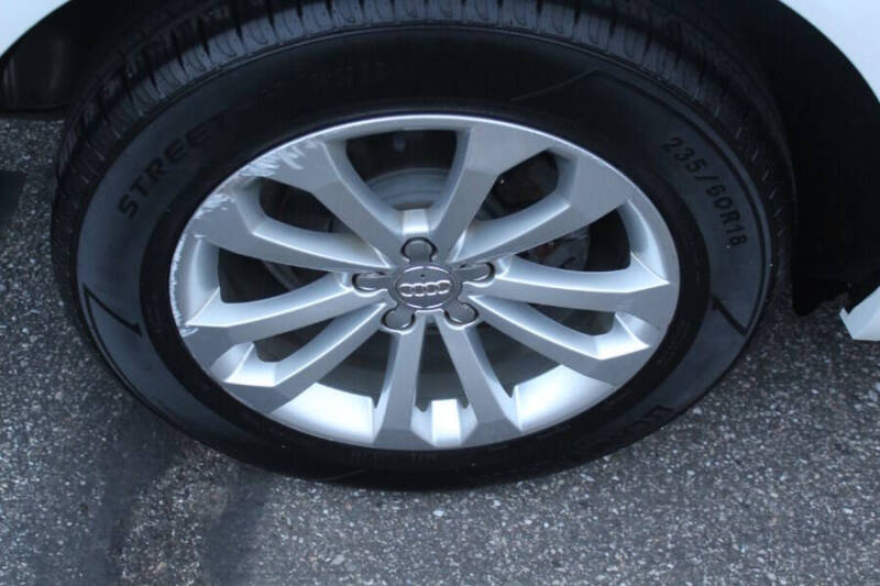 2017 Audi Q5 2.0T quattro Premium