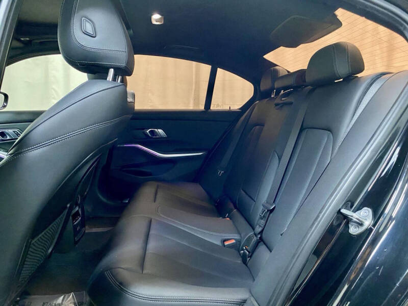 2022 BMW 3 Series 330i