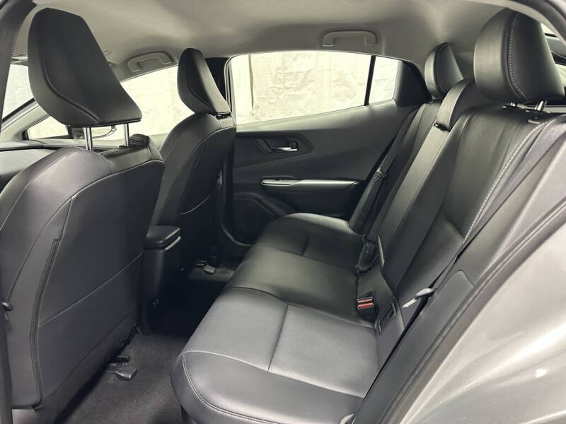 2025 Toyota Prius XLE