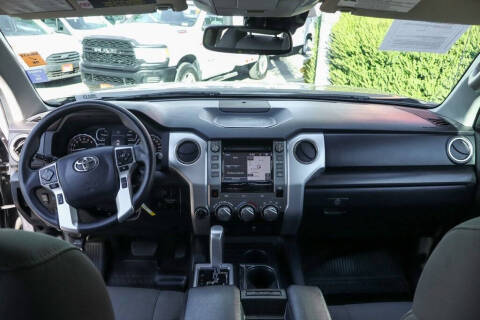 2019 Toyota Tundra SR5