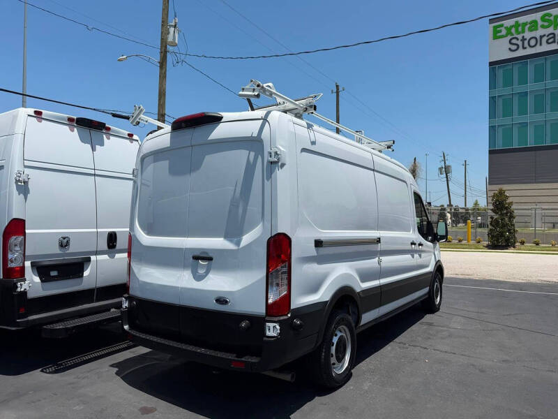2023 Ford Transit 250