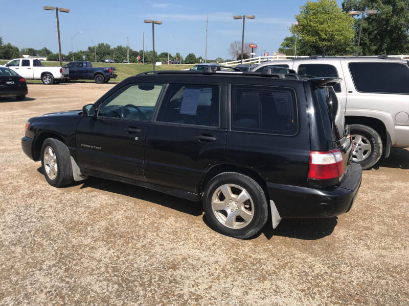 2001 Subaru Forester for sale at Lanny's Auto in Winterset IA