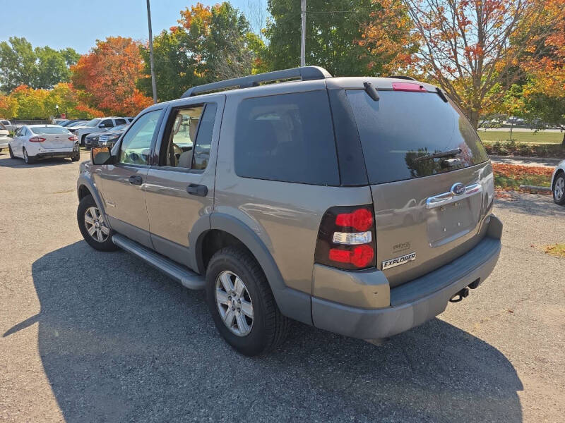 2006 Ford Explorer XLT