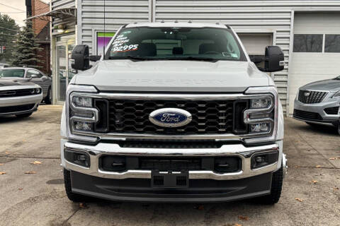 2025 Ford F-450 Super Duty Lariat