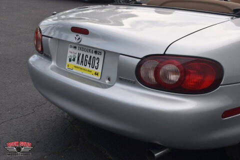 2002 Mazda MX-5 Miata