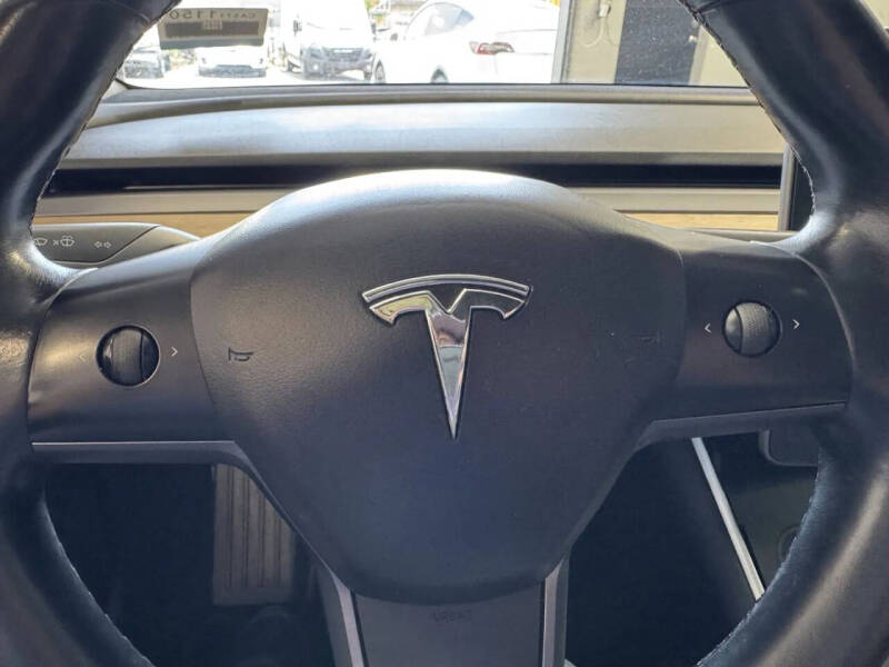 2017 Tesla Model 3