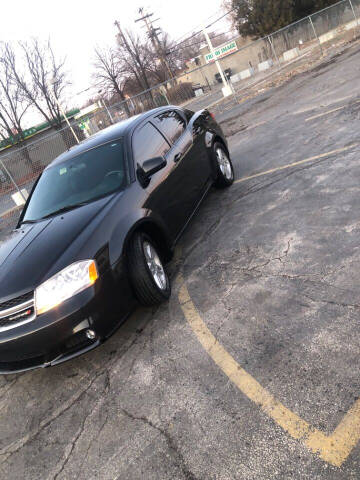 2014 Dodge Avenger for sale at Square Business Automotive in Milwaukee WI