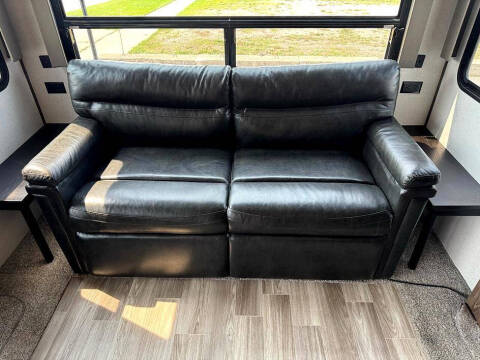 2019 Forest River Heritage Glen