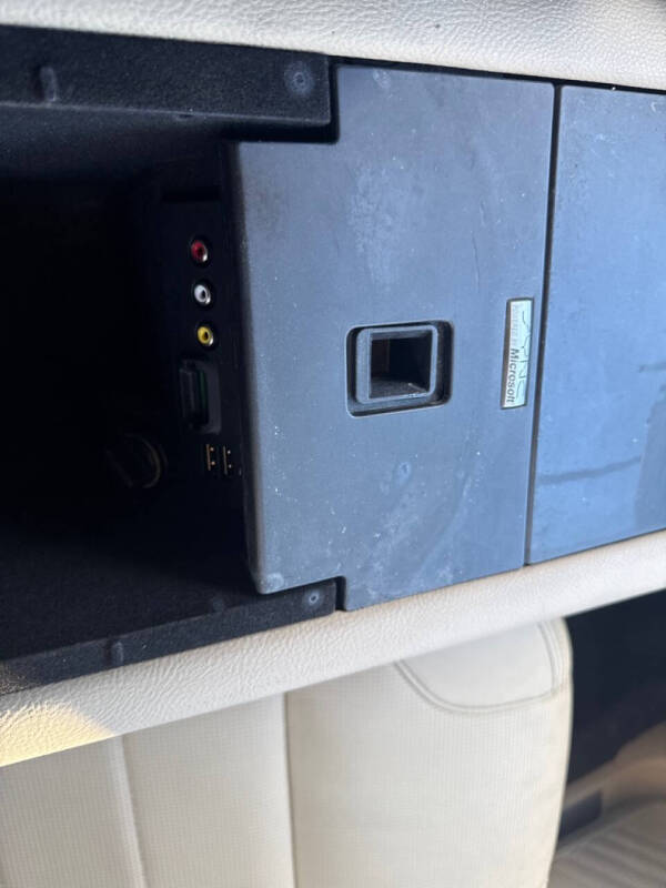 2015 Ford Taurus Limited