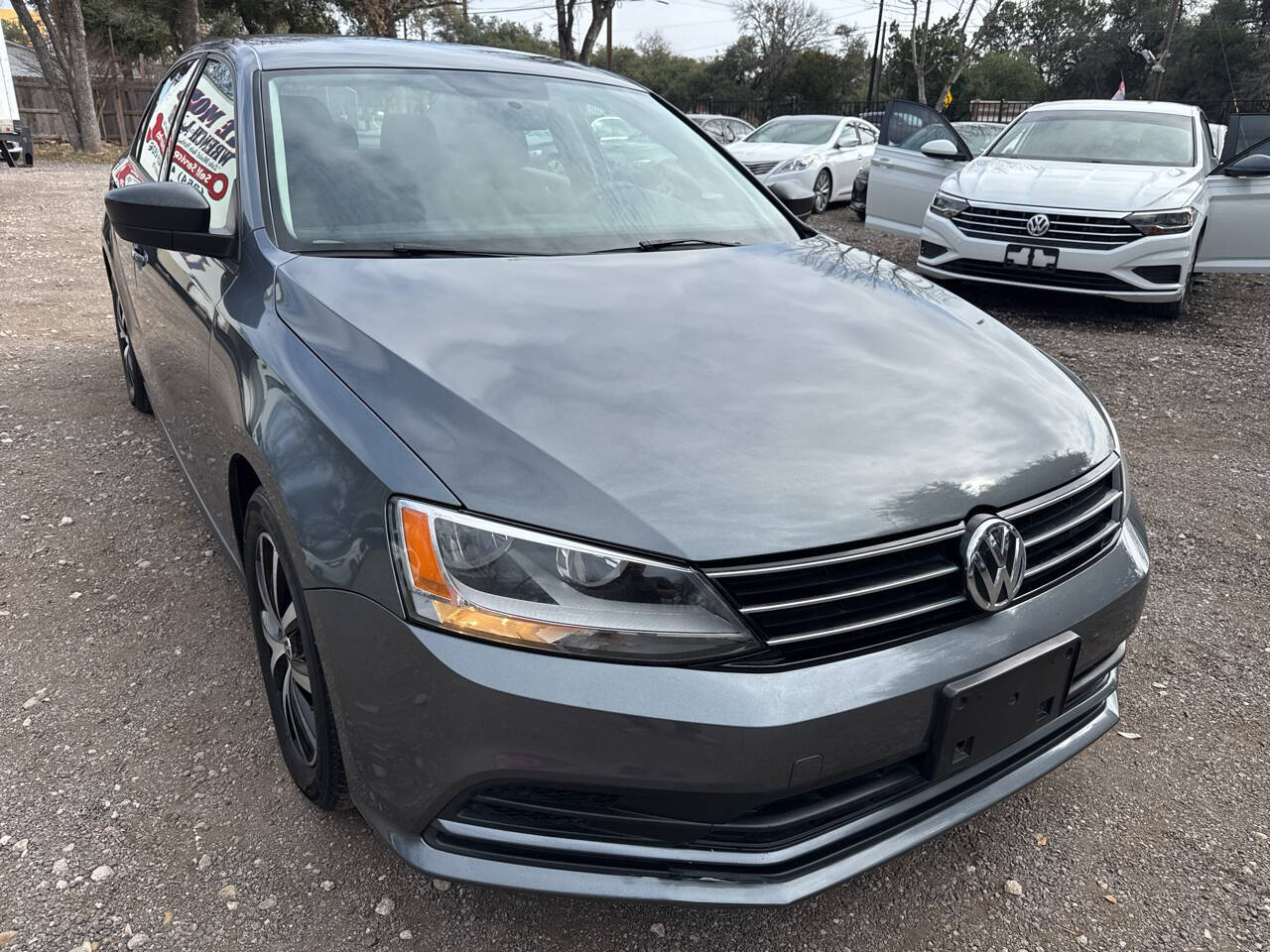 2016 Volkswagen Jetta 1.4T SE 4dr Sedan 6A w/Connectivity's photo