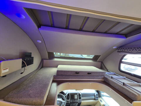 2020 Thor Motor Coach Omni
