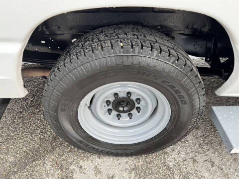 2013 Ford E-Series E-150