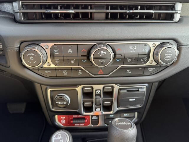 2026 Jeep Gladiator Mojave