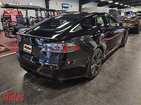 2021 Tesla Model S Plaid