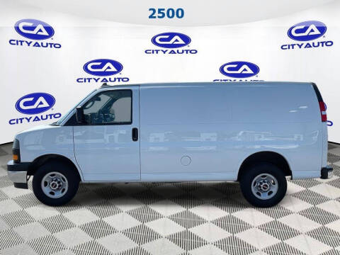 2023 GMC Savana 2500