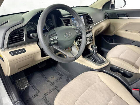 2019 Hyundai Elantra