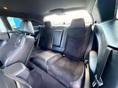 2016 Dodge Challenger 392 HEMI Scat Pack Shaker
