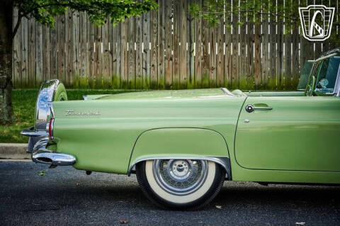 1956 Ford Thunderbird