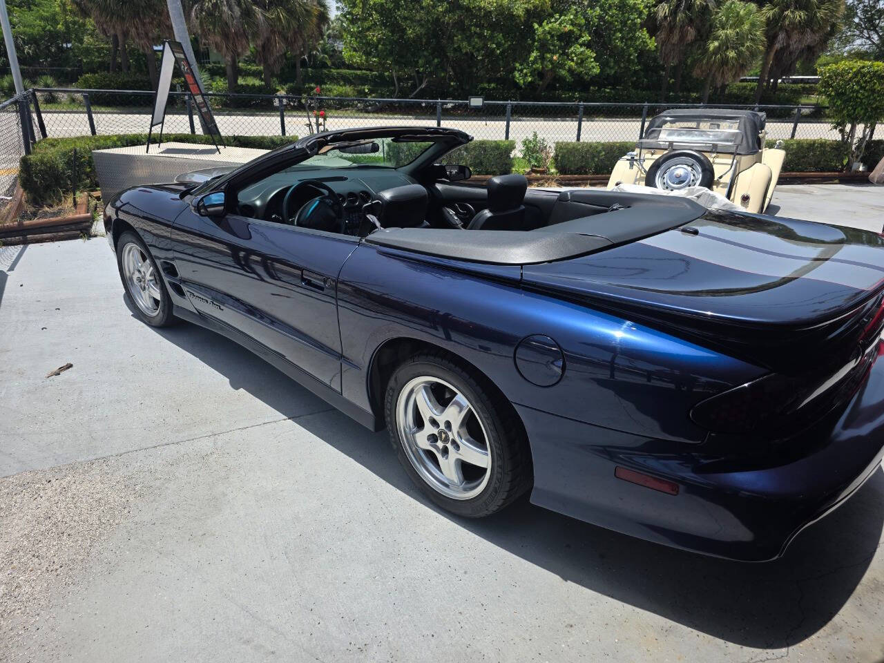 2002 Pontiac Firebird 47
