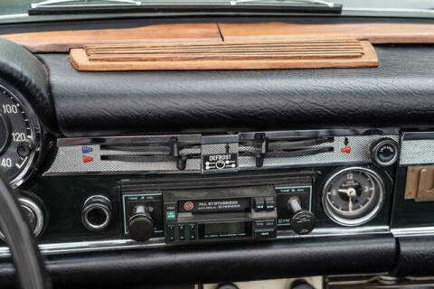 1971 Mercedes-Benz 280-Class