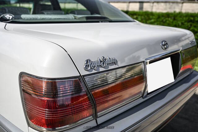 2000 Toyota Crown