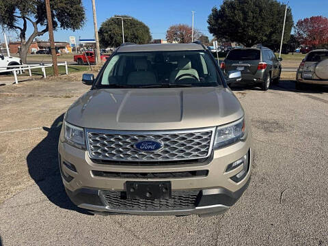 2017 Ford Explorer Platinum