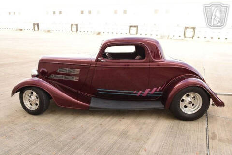 1933 Ford Model 18