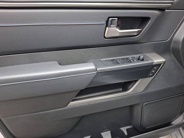 2026 Toyota Tundra Platinum HV