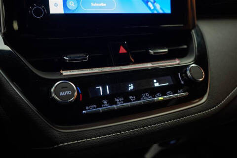 2024 Toyota Corolla Hatchback SE