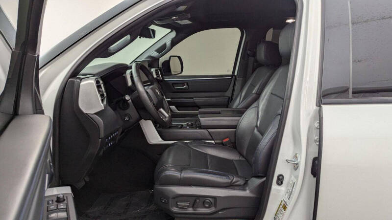 2023 Toyota Sequoia Platinum