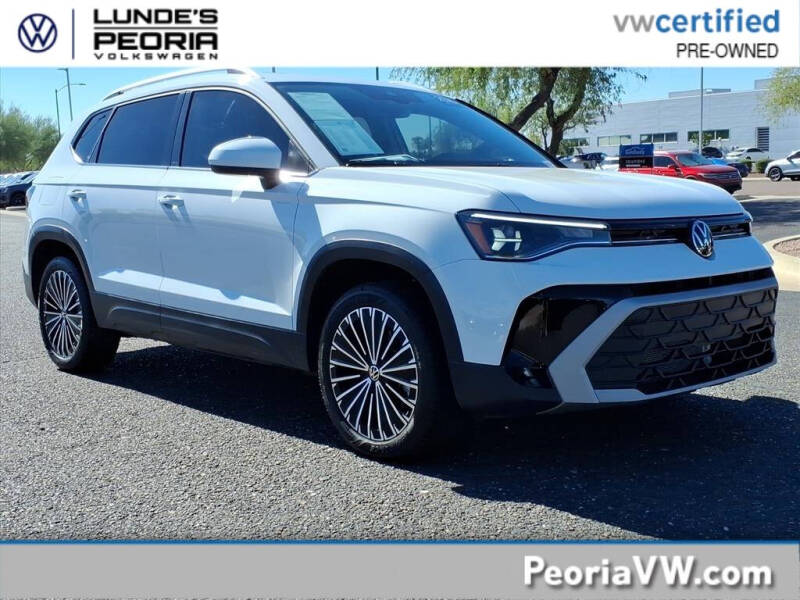 2025 Volkswagen Taos SE