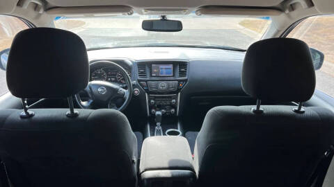 2015 Nissan Pathfinder