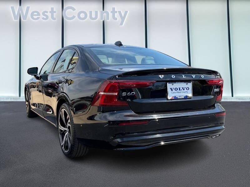 2025 Volvo S60 B5 Plus