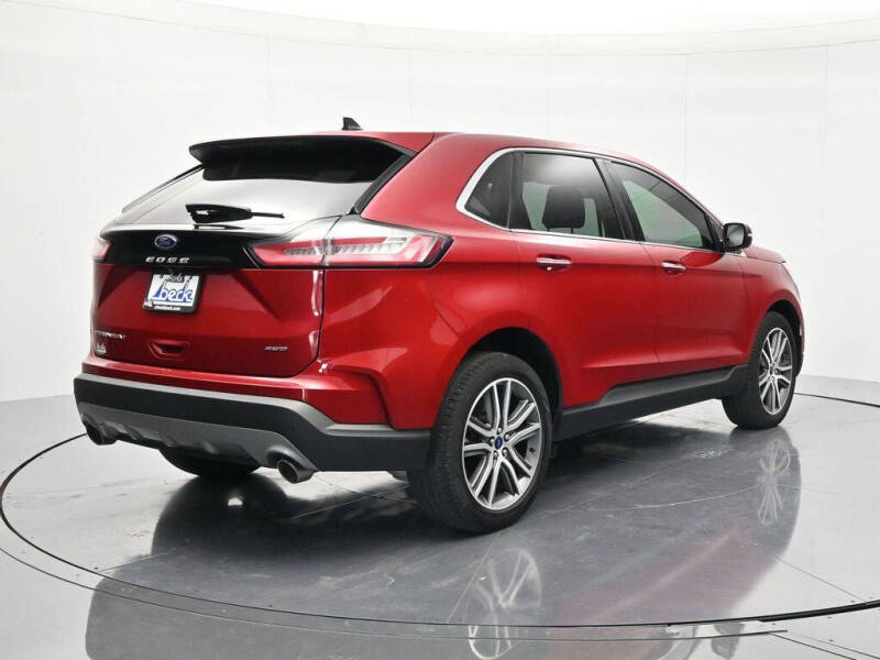 2022 Ford Edge Titanium