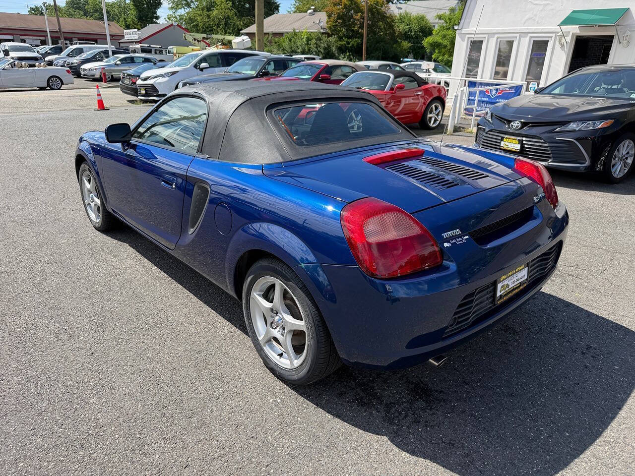 2002 Toyota MR2 Spyder 26