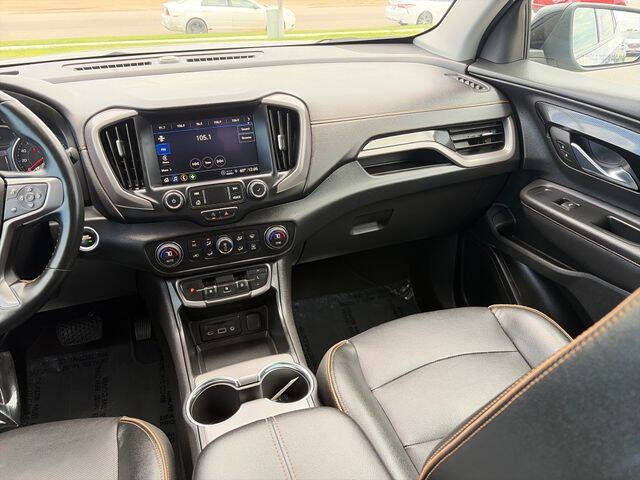 2023 GMC Terrain AT4