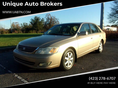 2002 Toyota Avalon for sale at Unique Auto Brokers in Kingsport TN